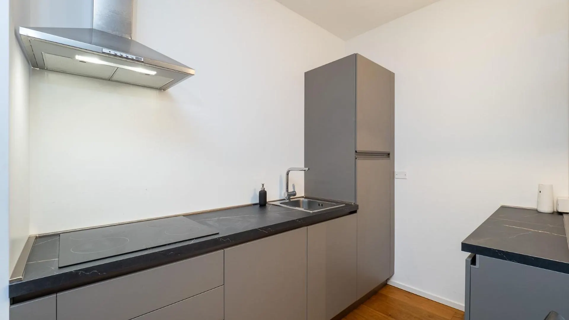 Citylife-Duomo Comfort Suite & Metro A 2 Minuti! Milano
